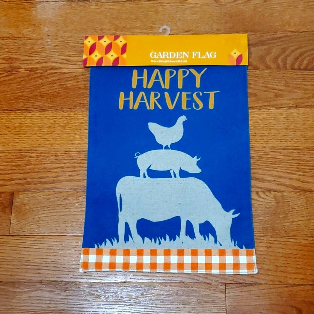 NWT: FARMHOUSE 🍂FALL🍂 HARVEST GARDEN FLAG